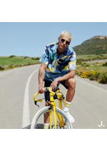 Prospectus Jules : Un van, une guitare, un bermud&rsquo;, des sandales&hellip; et LA chemisette qui te suivra tout l&rsquo;&eacute;t&eacute;